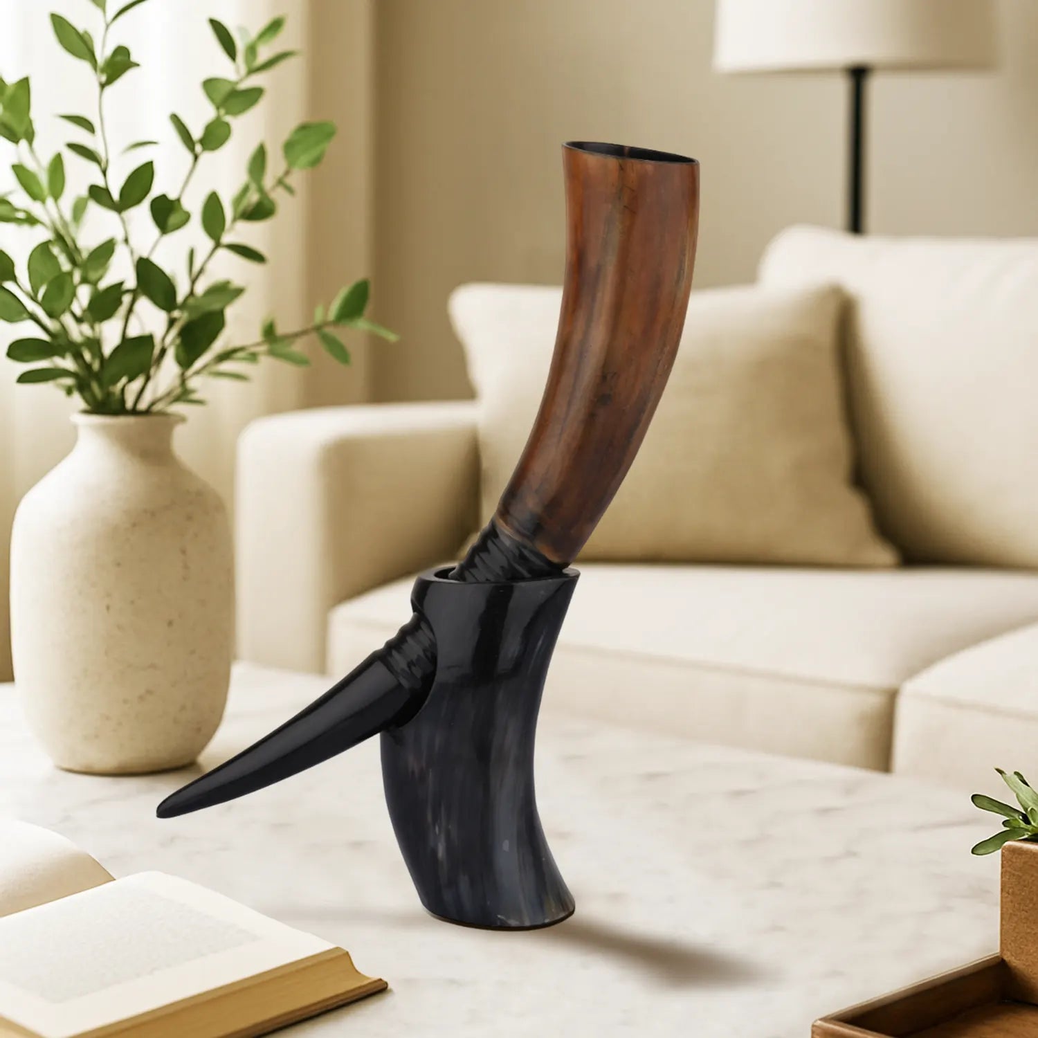 Drinking Horn with Stand - Holds Upto 16 oz, Auger