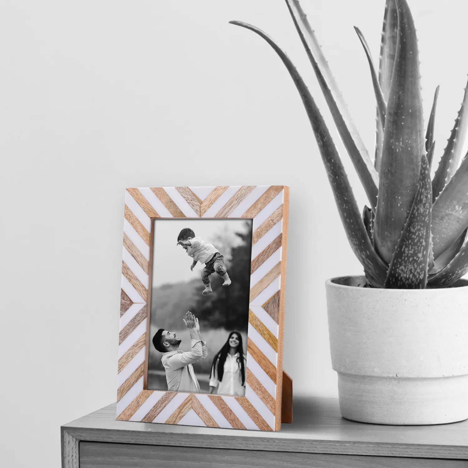 Picture Frames Hypno Calm Collection Wooden & Resin Inlay Frame in 3 Sizes