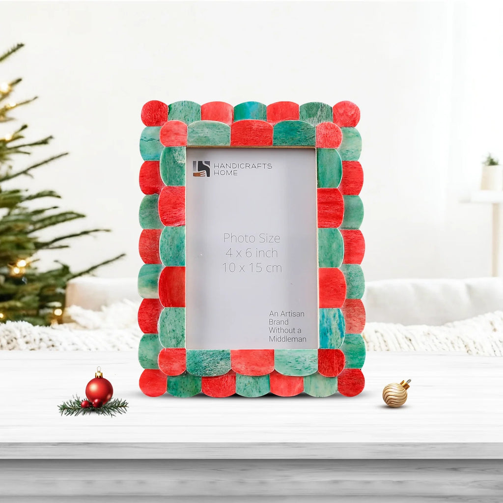 Picture Frames Scalloped Pattern Bone Inlay Collection in 4 sizes, Green & Red