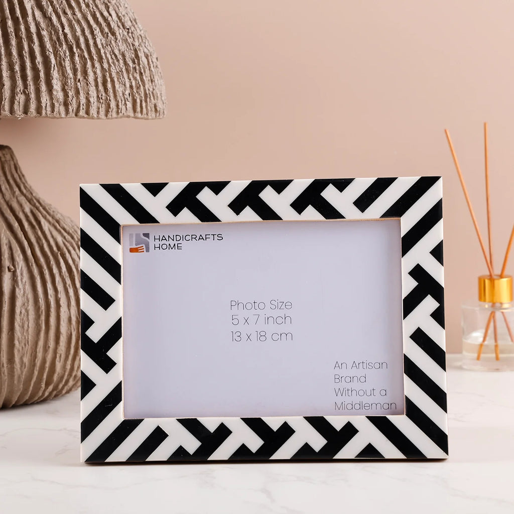 Picture Frames Avant Coco Pattern Resin Inlay Collection in 3 Sizes