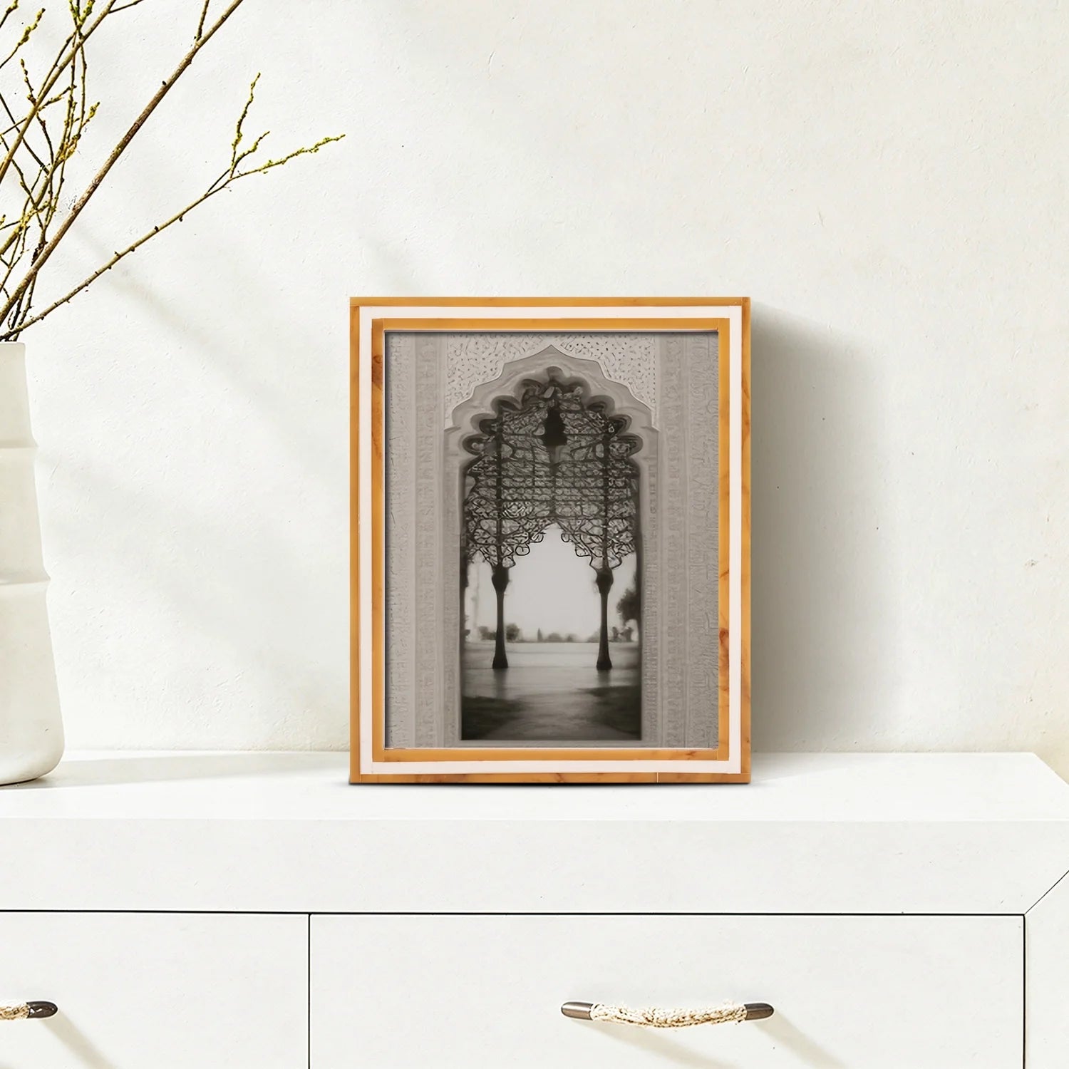 Picture Frames Avant Amber Pattern Resin Inlay Collection in 3 Sizes
