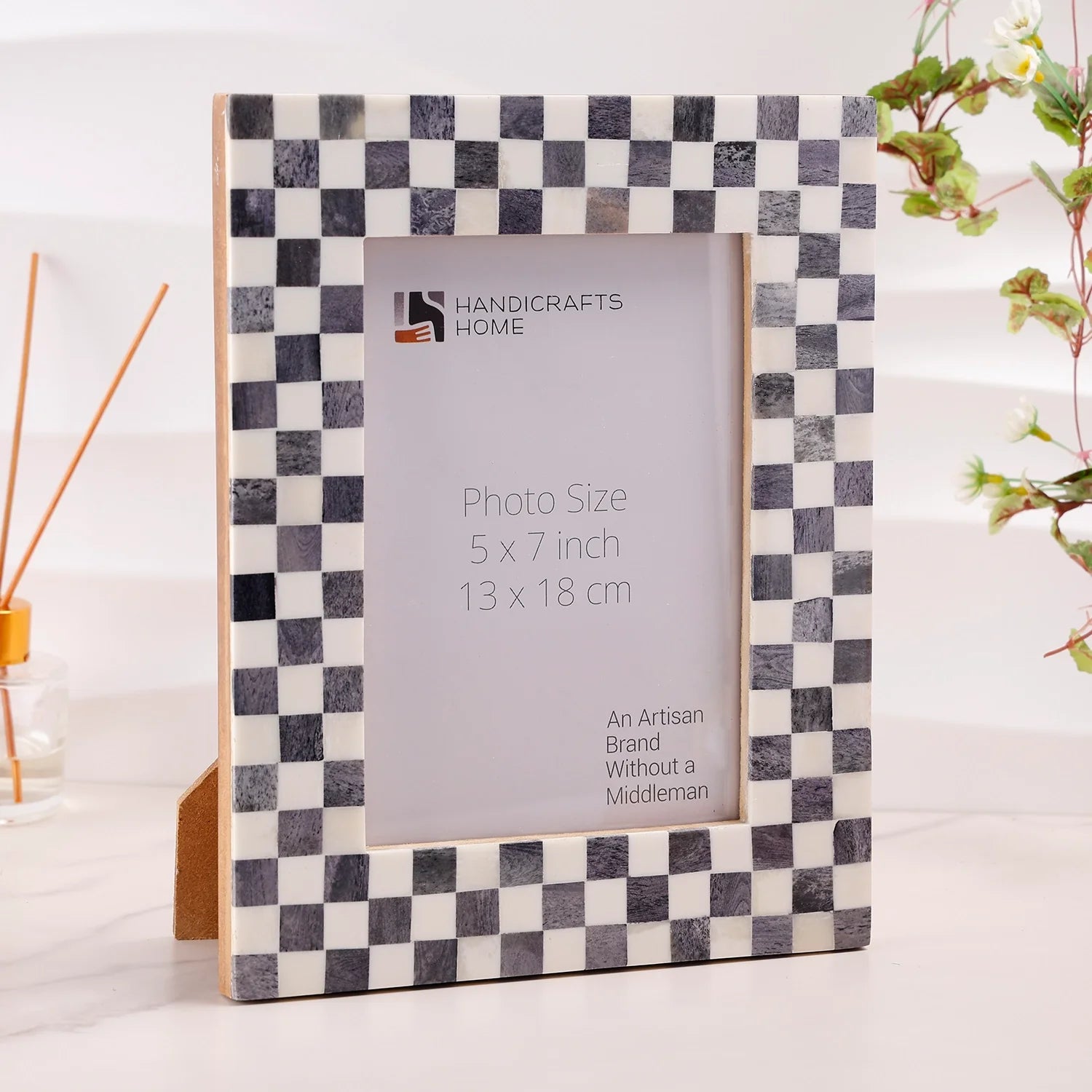 Picture Frame Checked Pattern inspired Bone Inlay, Grey & White - 4x6 & 5x7