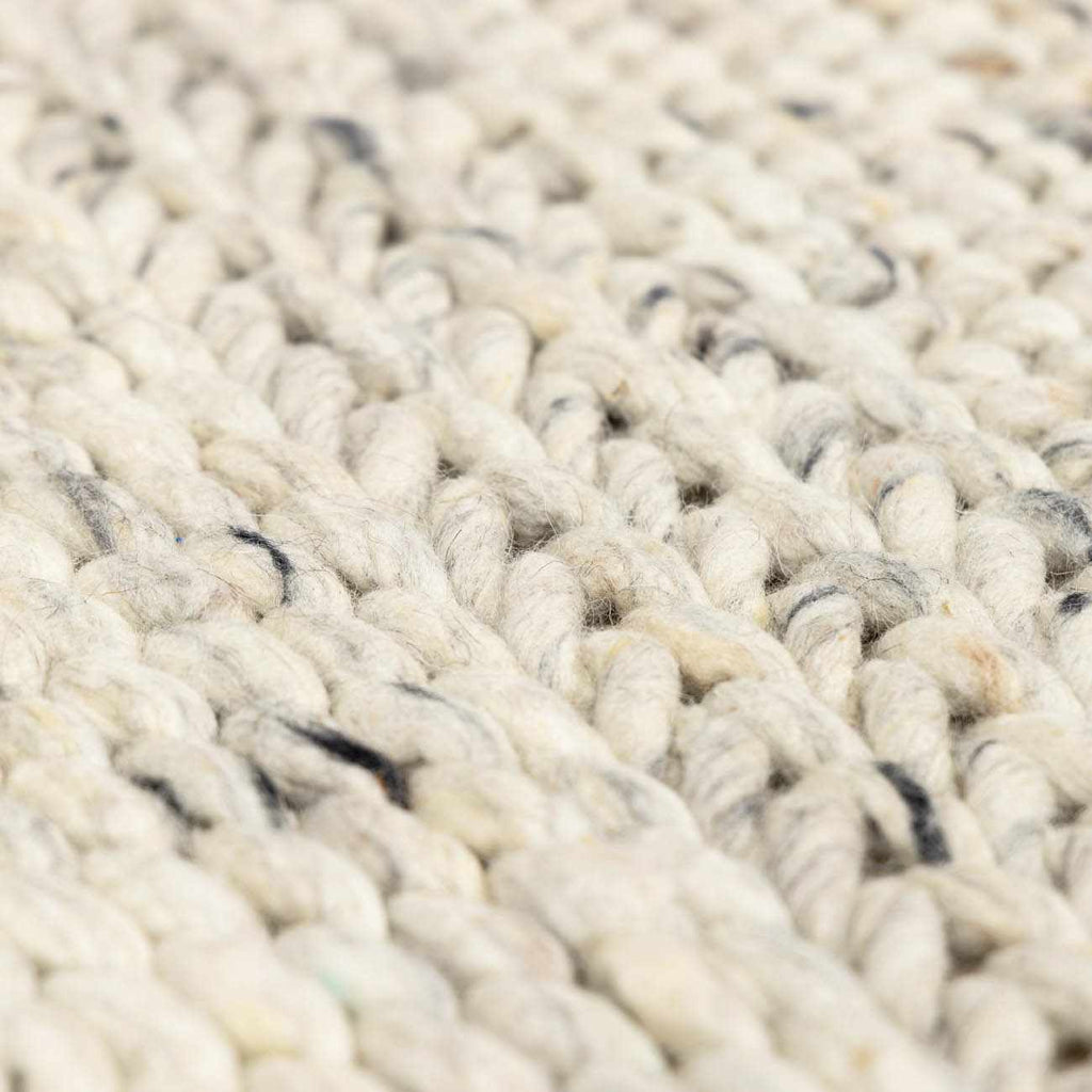 Salvo Luxury Hand Woven Wool Area Rug