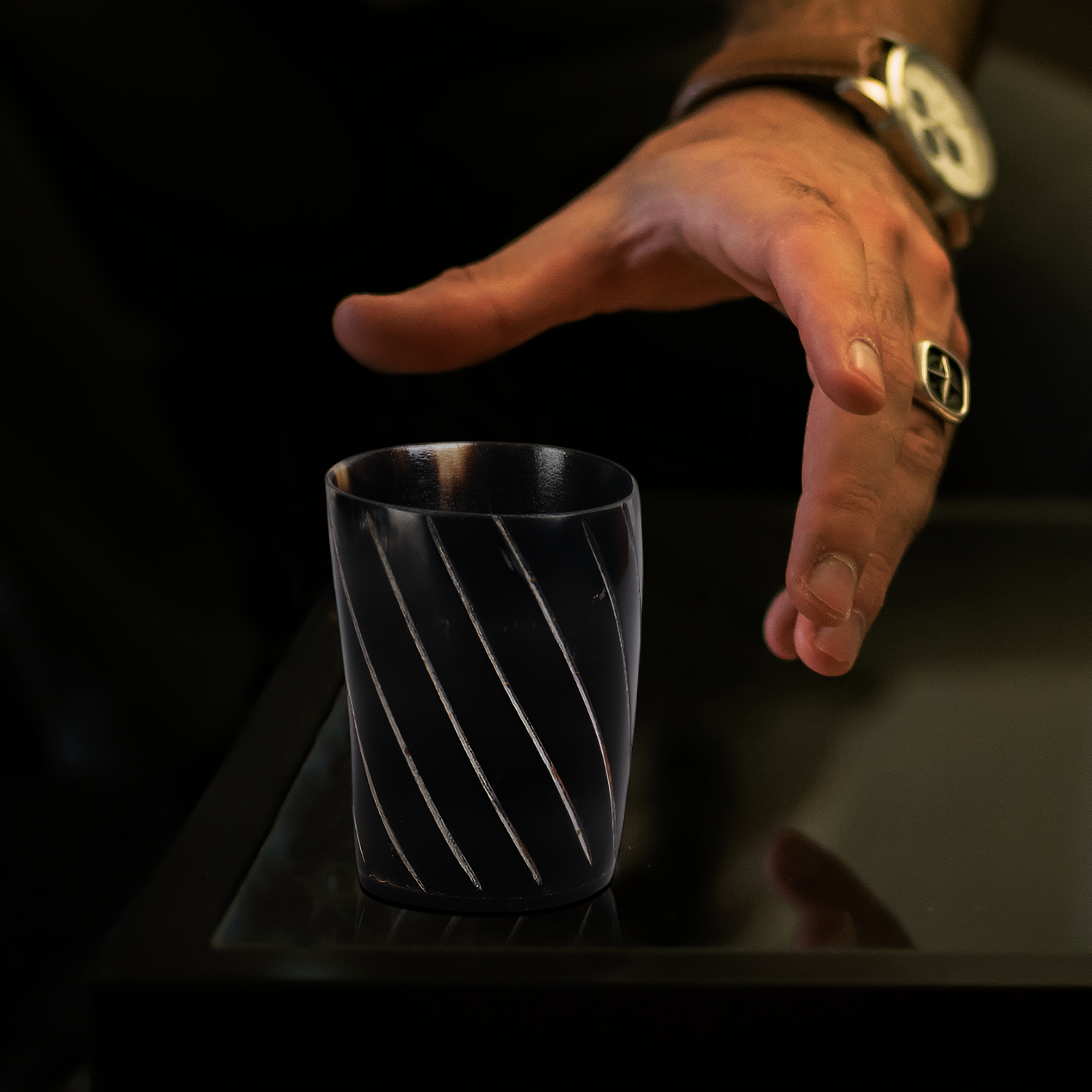 Horn Whiskey Shot Glasses Pack (4,8 & 12) – Hold Up to 6.5oz, Crisscross