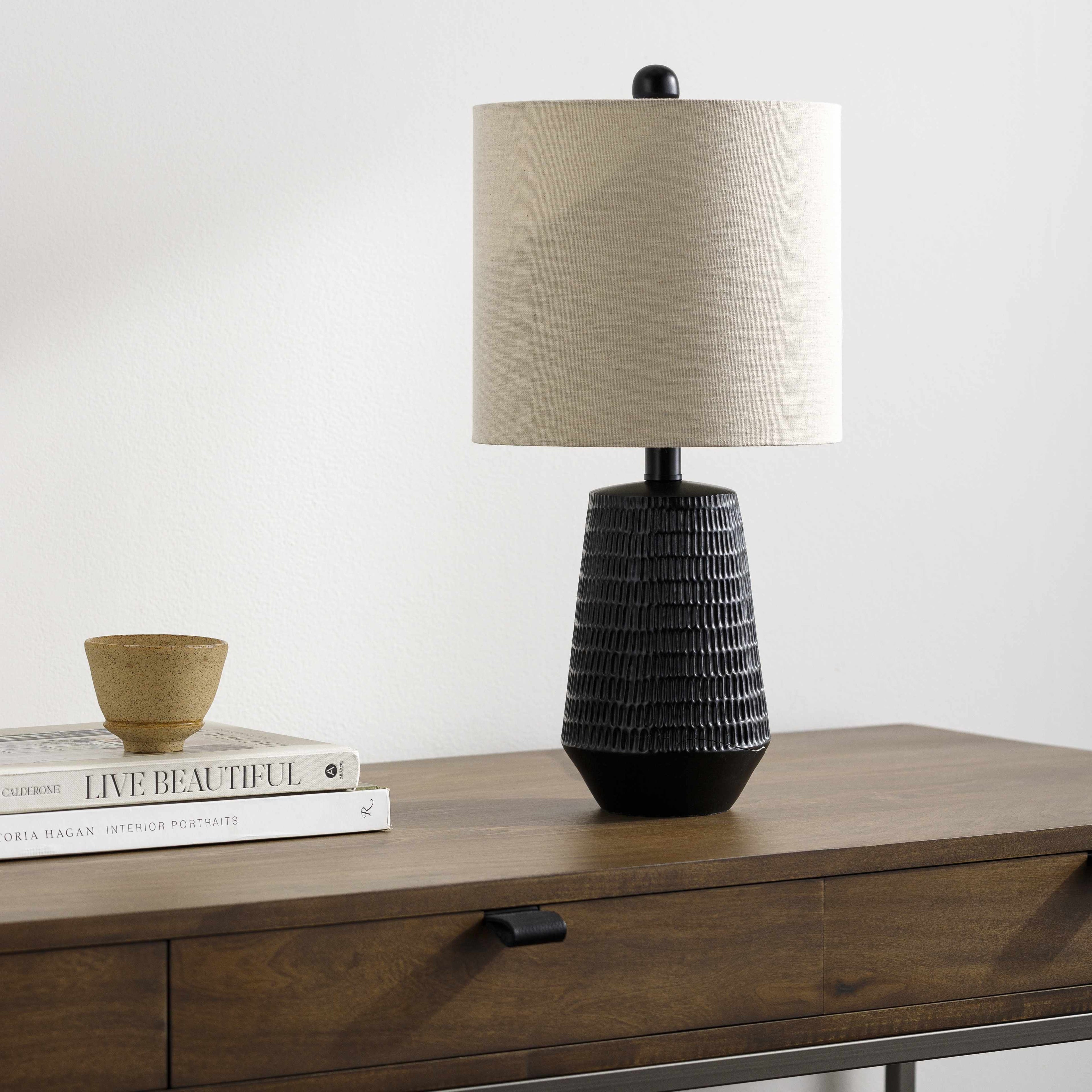 Berehomet Black Table Lamp