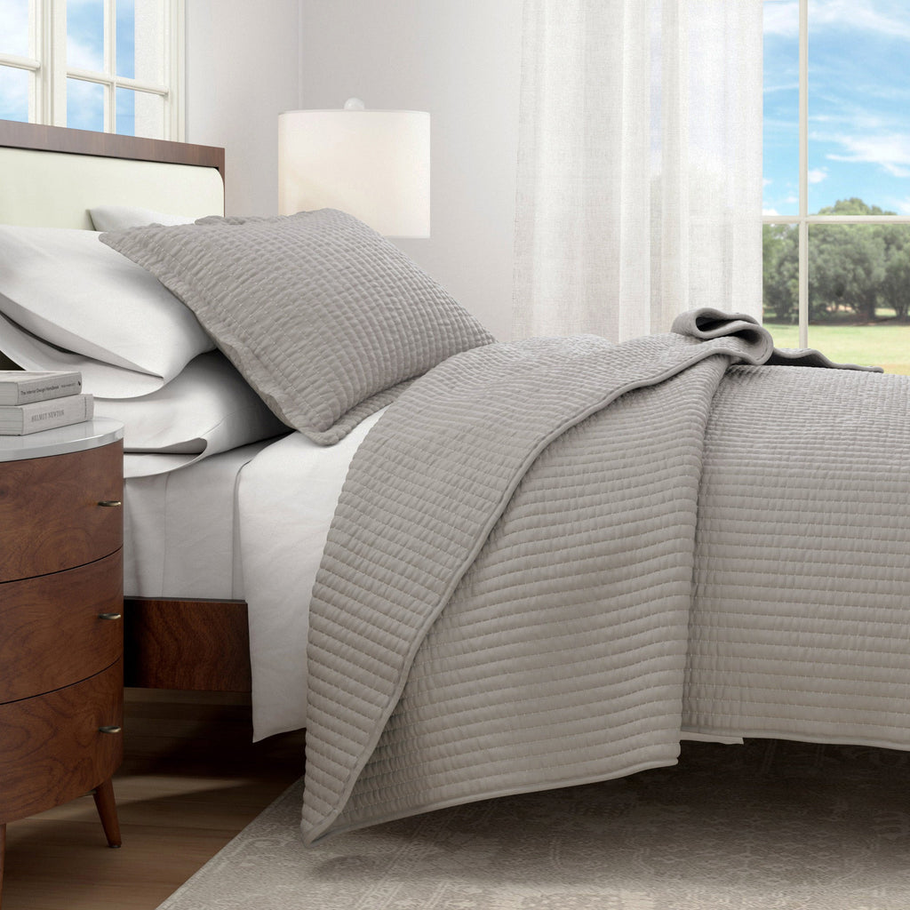 3-Piece Solid Quilt - Alicia Collection
