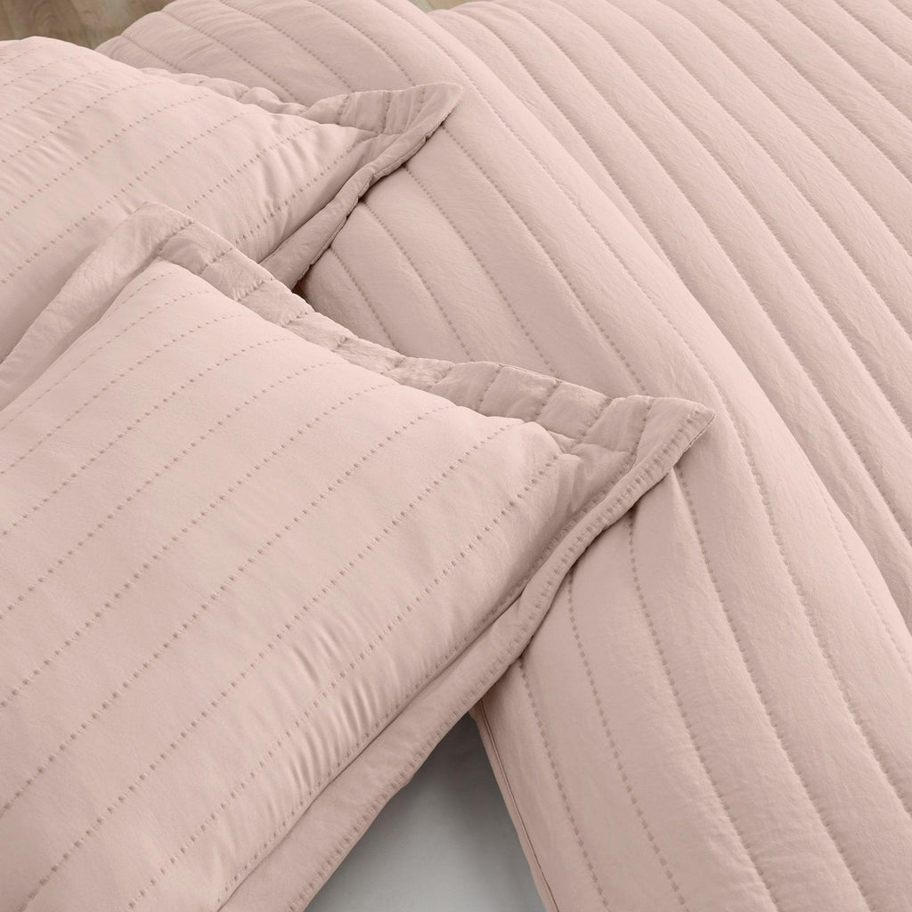 3-Piece Solid Striped Quilt - Virginia Collection