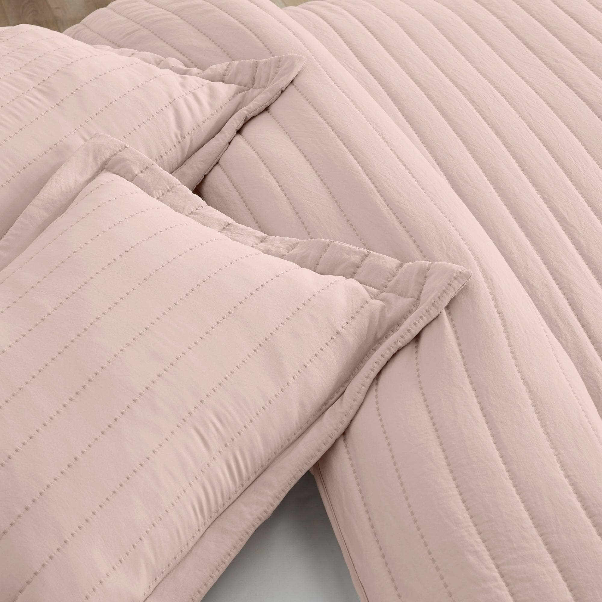 3-Piece Solid Striped Quilt - Virginia Collection