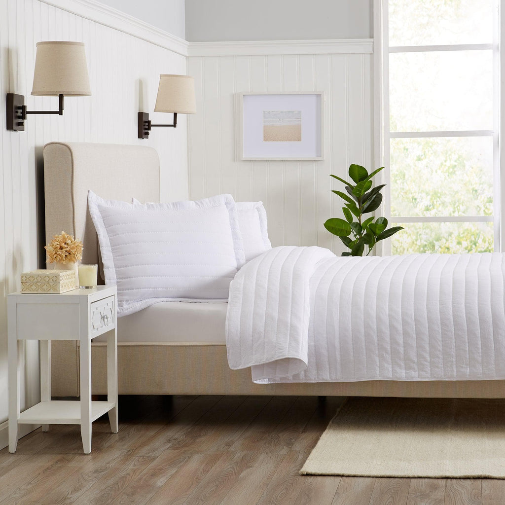 3-Piece Solid Striped Quilt - Virginia Collection