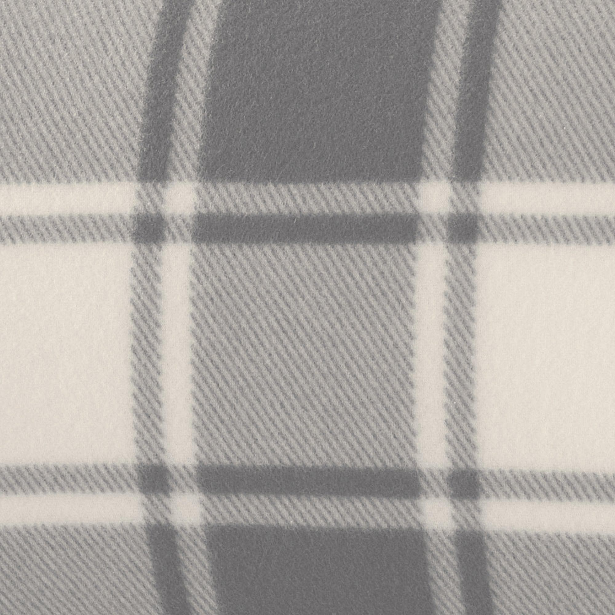 4-Piece Printed Fleece Sheet - Dara Collection