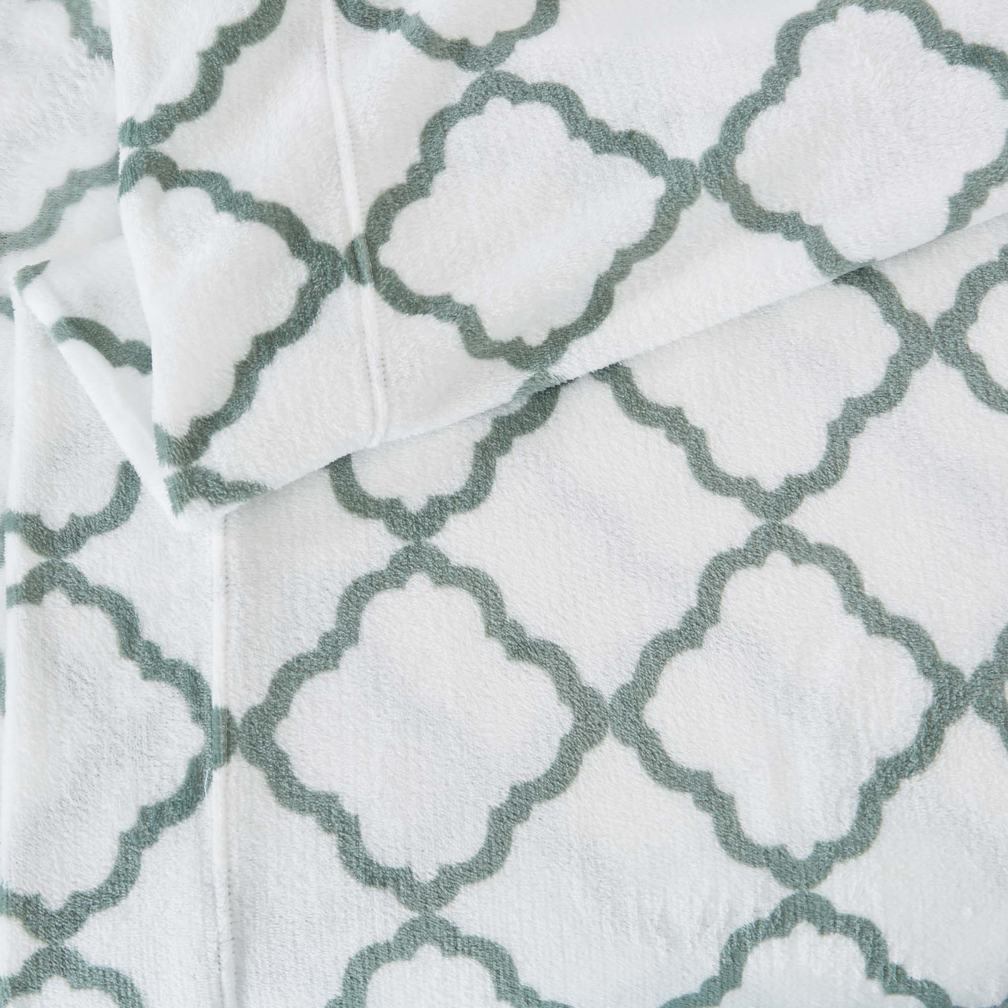 4-Piece Printed Plush Sheet - Velvet Luxe Lattice Collection