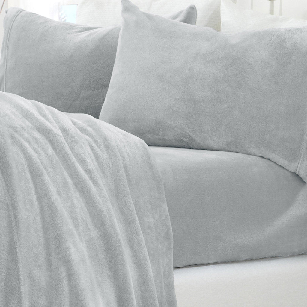 4-Piece Solid Plush Sheet - Velvet Luxe Collection