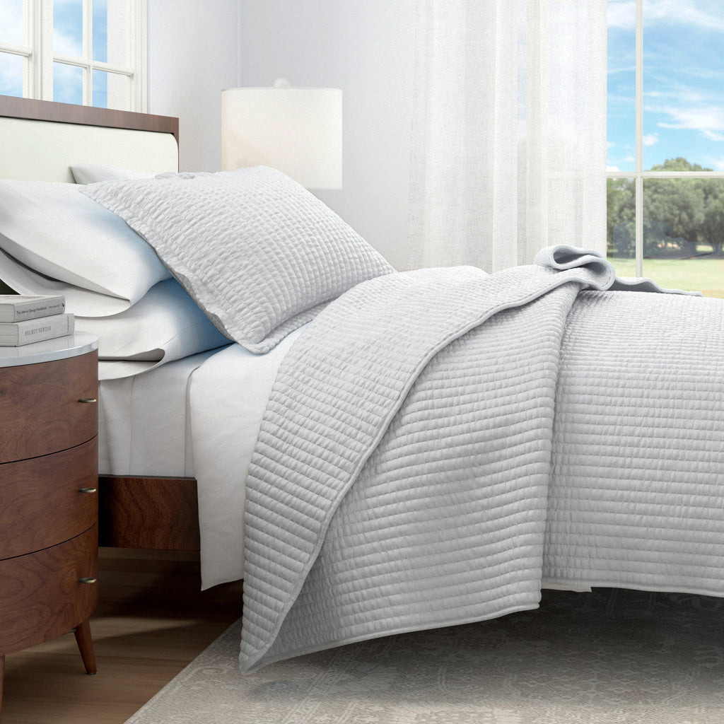 3-Piece Solid Quilt - Alicia Collection