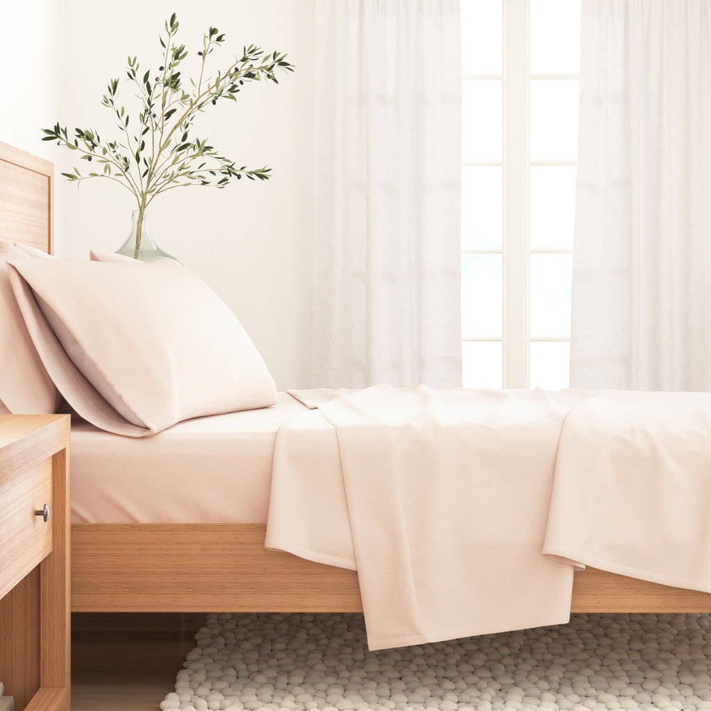 4-Piece Cotton Solid Flannel Sheet - Nordic Collection