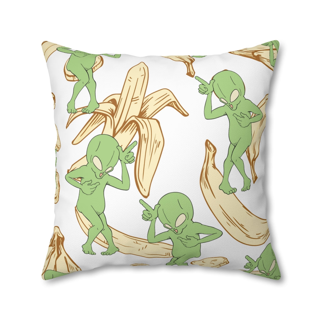 Alien Peel Pillow Case - Throw Pillow Cover - Grandmillennial Style